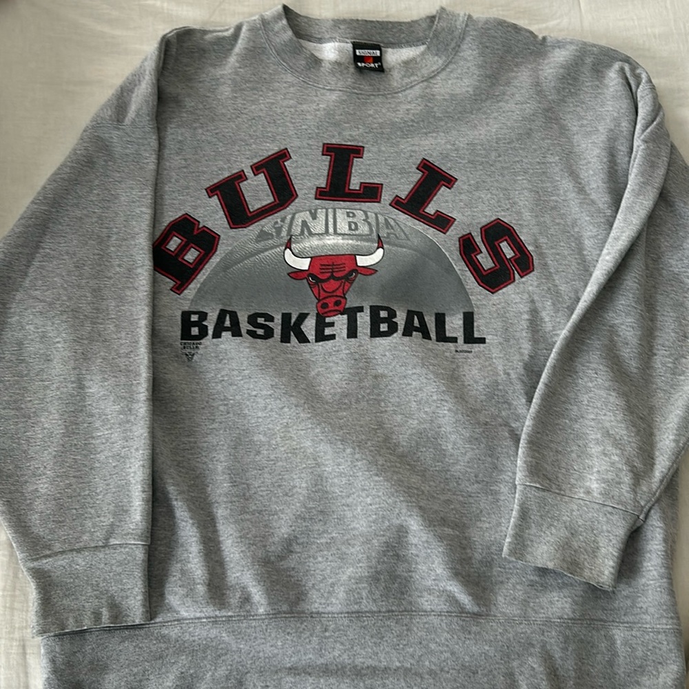 Vintage bulls sweatshirt